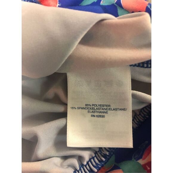 Lands End Women’s Blue and Red Floral Stretchy Short Sleeve Blouse Size S - Picture 5 of 7